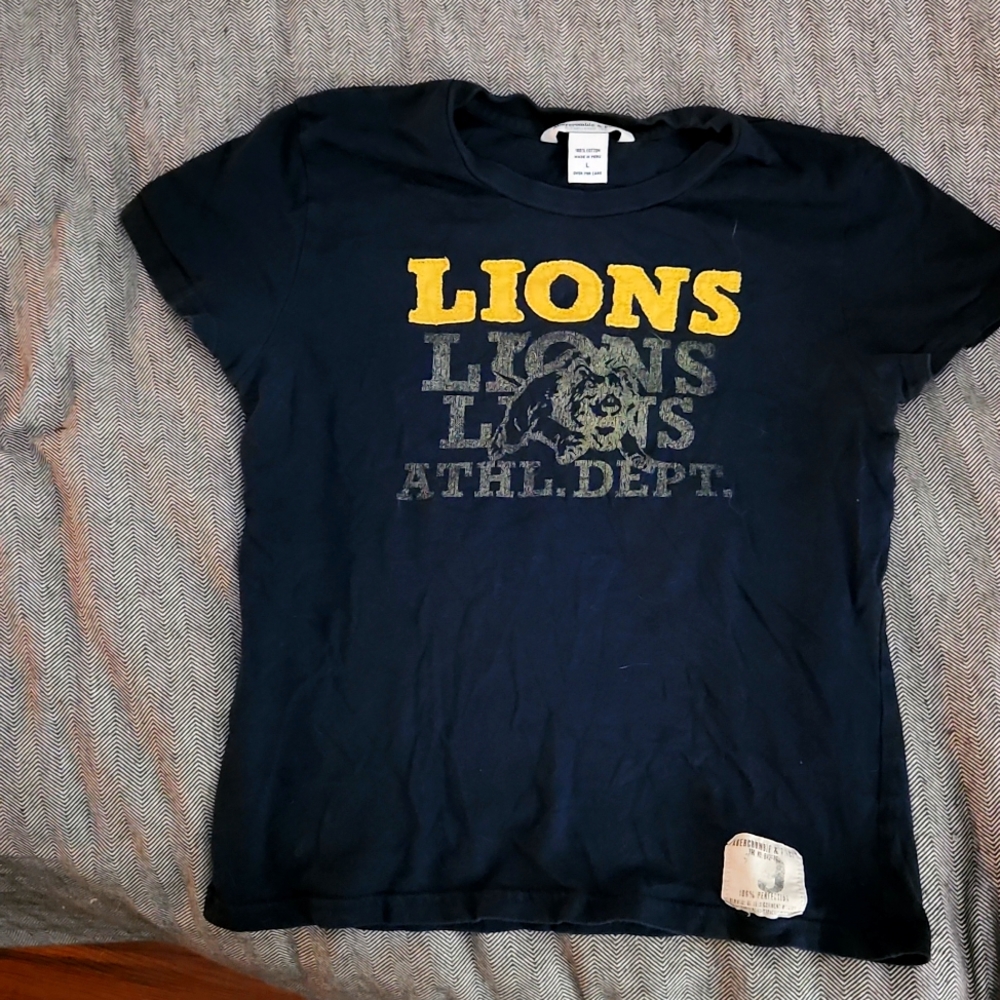 Abercrombie & Fitch T-shirt early 2000's